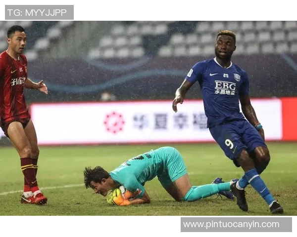 杨磊独家分享足球心得与技巧助你提升球技和战术理解